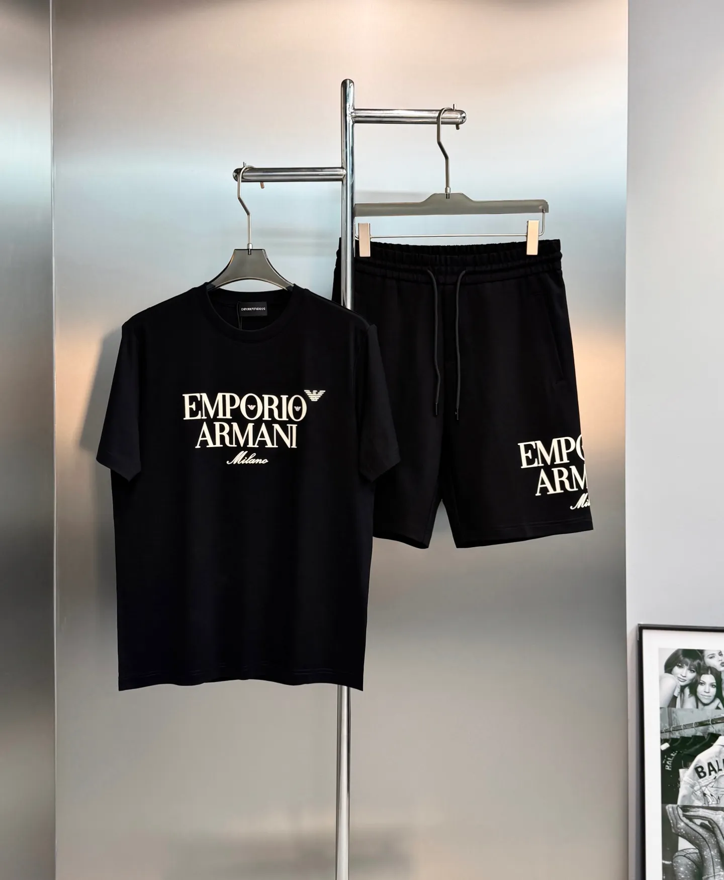 195。 190 ⚜️ Emporio Armani Original ～ . Same Style❤️ . ！ . ！ Premium . Breathable. . . ， OK. ！ ：Black.White.Dark Blue.Sizes：M-3XL/29-36 ❗️（S 4XL ！）175/140 L